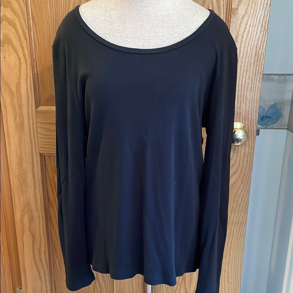 Classic Black Women's Top